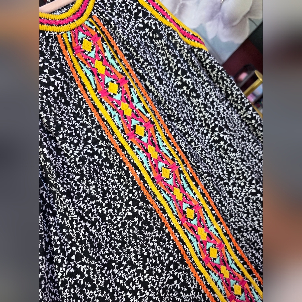 THML Anthropologie Boho Colorful Embroidery Top Tank Sz XS - Picture 8 of 10